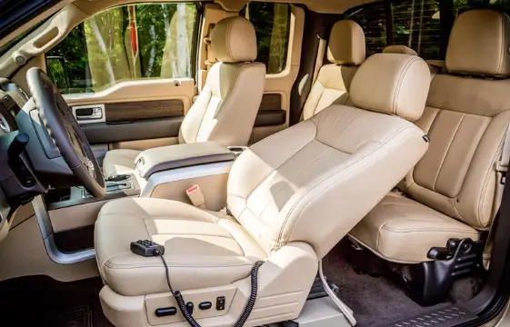 Swivel Seat for Car: How to Find the Right Adaptive Solution